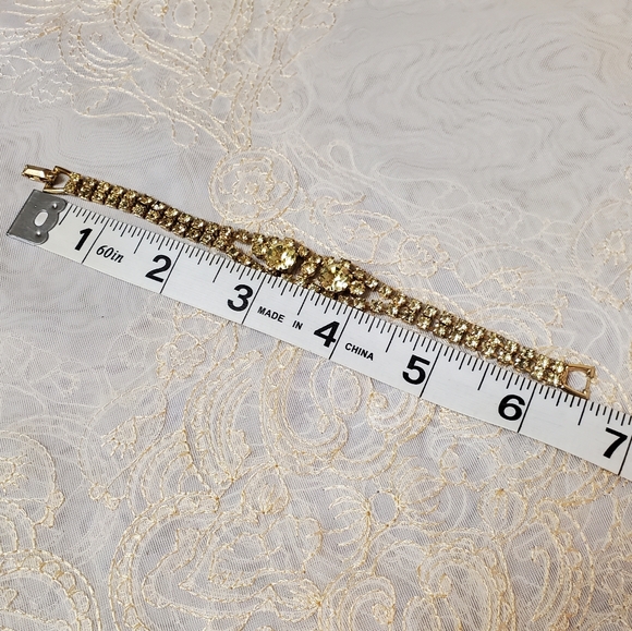 Weiss Rhinestone Tennis Bracelet - Picture 11 of 12